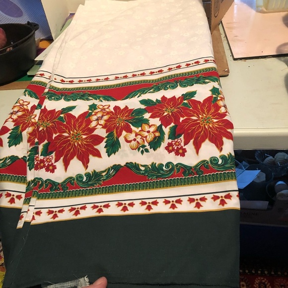 Vintage - Green and Red Christmas tablecloth fabric 60” by 160”. So many ideas! - Picture 1 of 6
